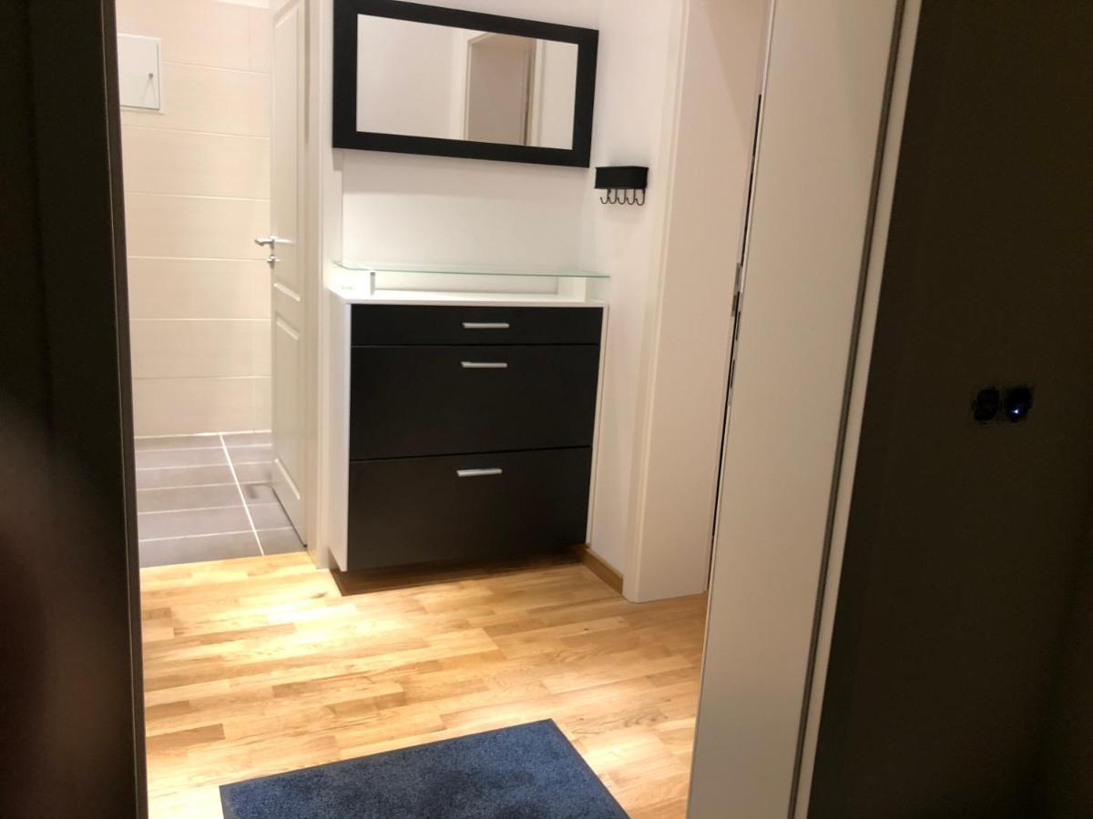 Exquvisit One Apartment